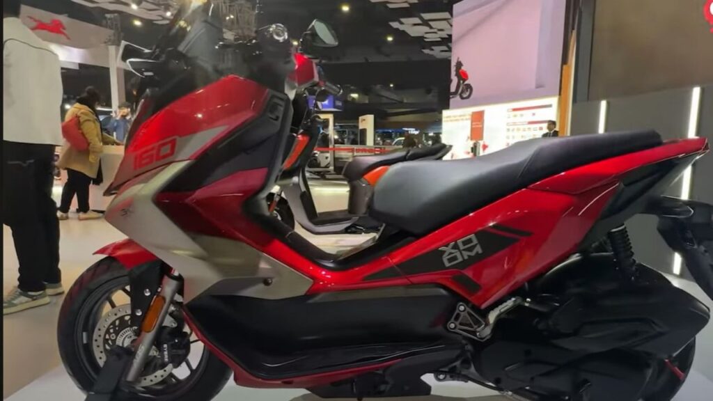 Hero Xoom 160 Scooter Launch