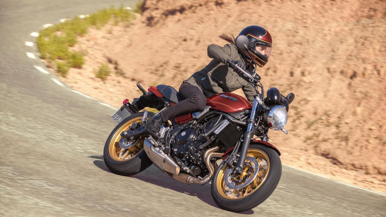 Kawasaki Z650RS
