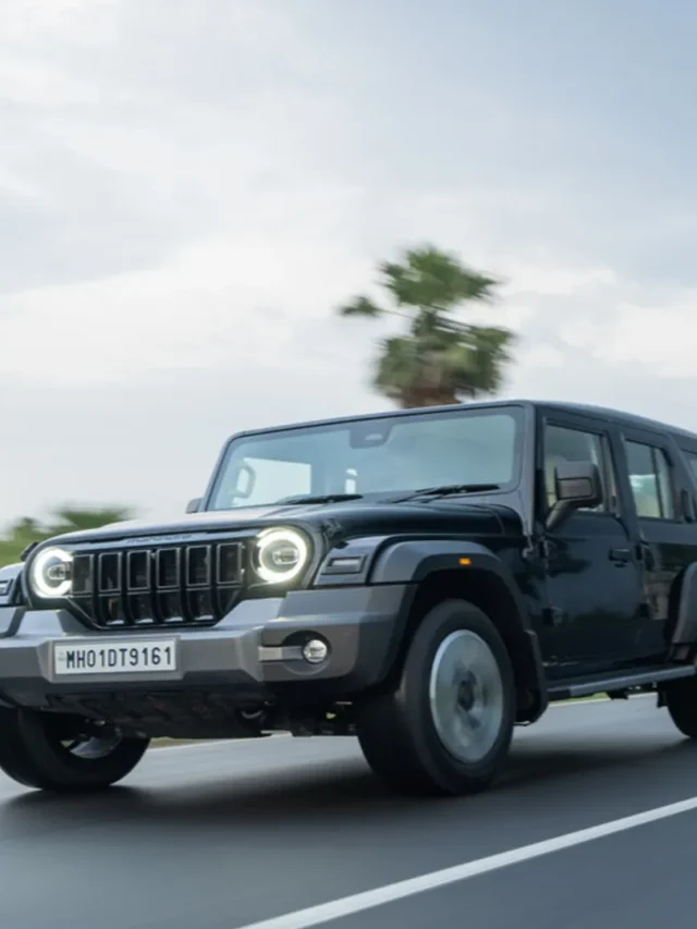 Mahindra Thar Roxx All Variants Features Comparison.