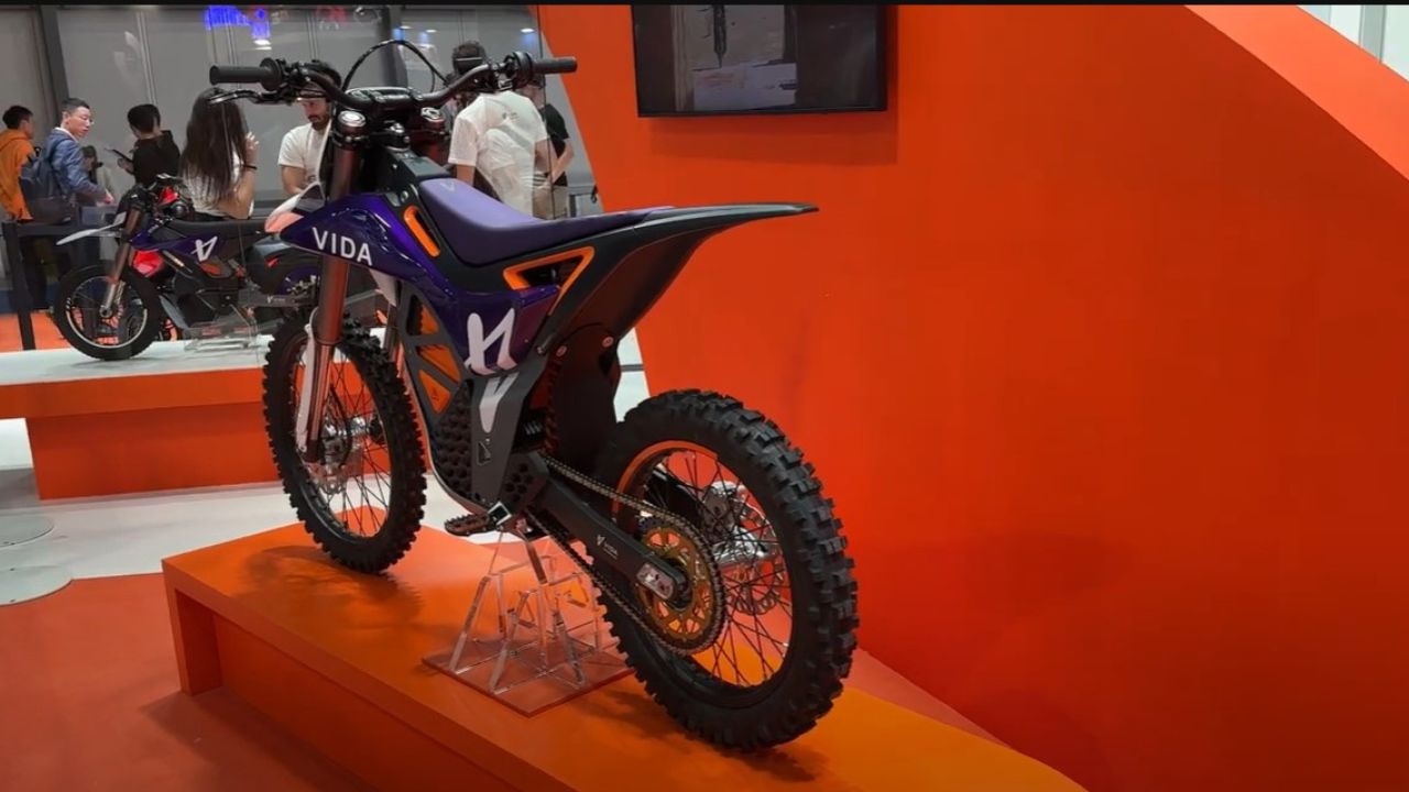 Hero Vida Acro