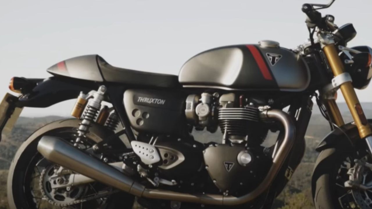 Triumph Thruxton 400